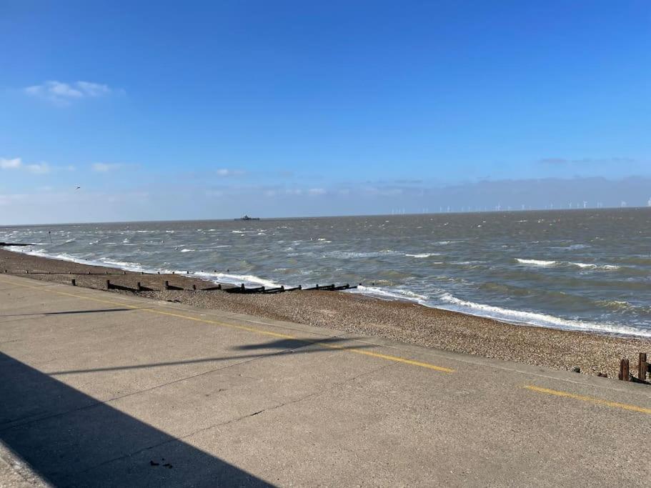 Once Upon A Tide Apartment Herne Bay Exterior foto